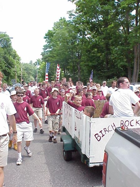 File:Parade 2.jpg
