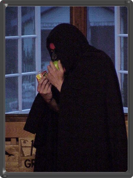 File:Apple Eating Sith.jpg