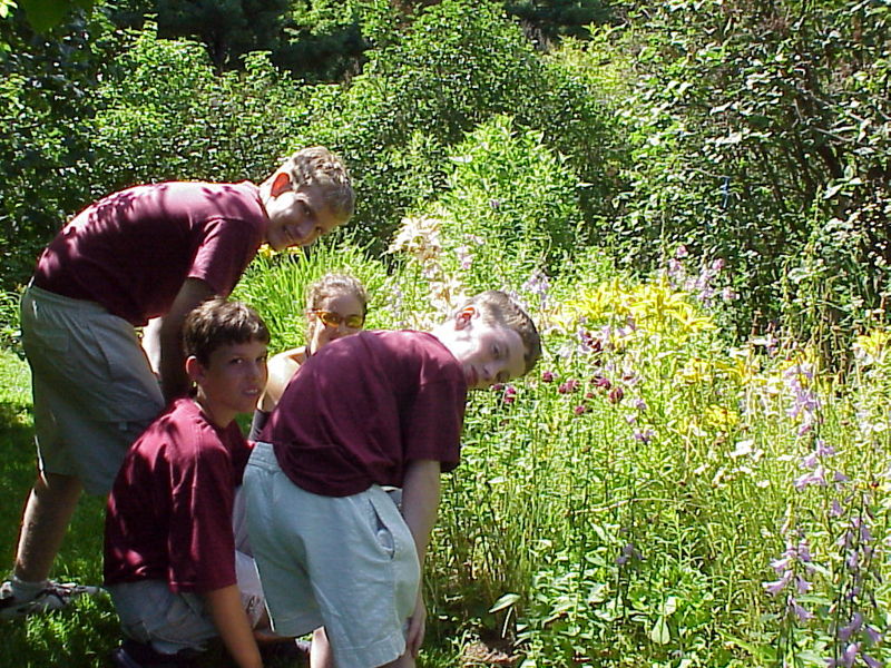 File:Garden Gang 4.jpg