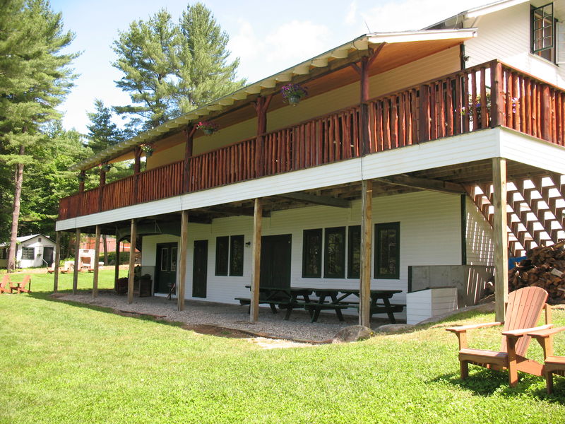 File:Lodge1.jpg