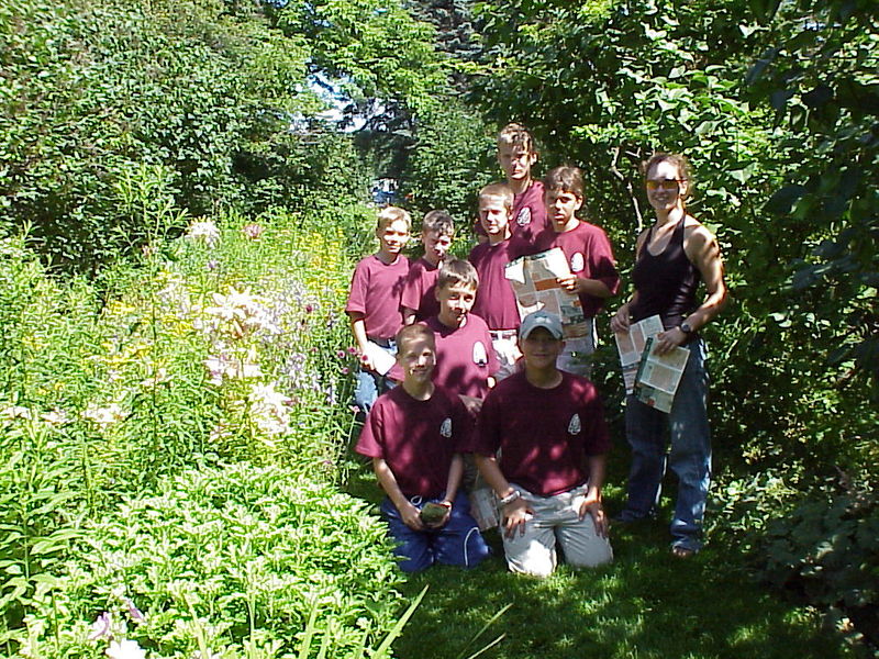 File:Garden Gang 3.jpg